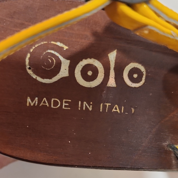 Vintage Yellow and Brown Women's Sandals - Picture 11 of 11